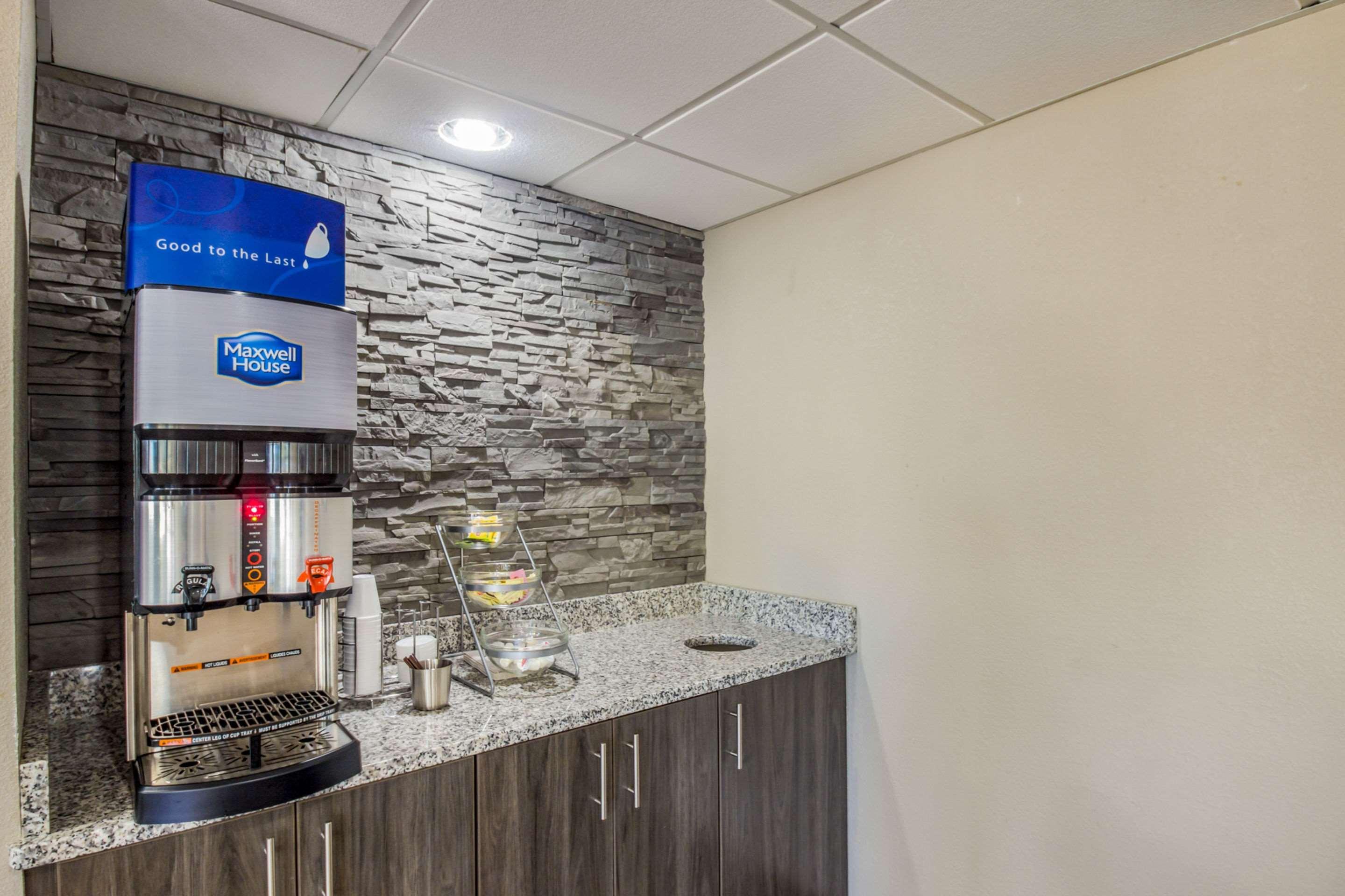 Americinn By Wyndham Madison Wi Extérieur photo